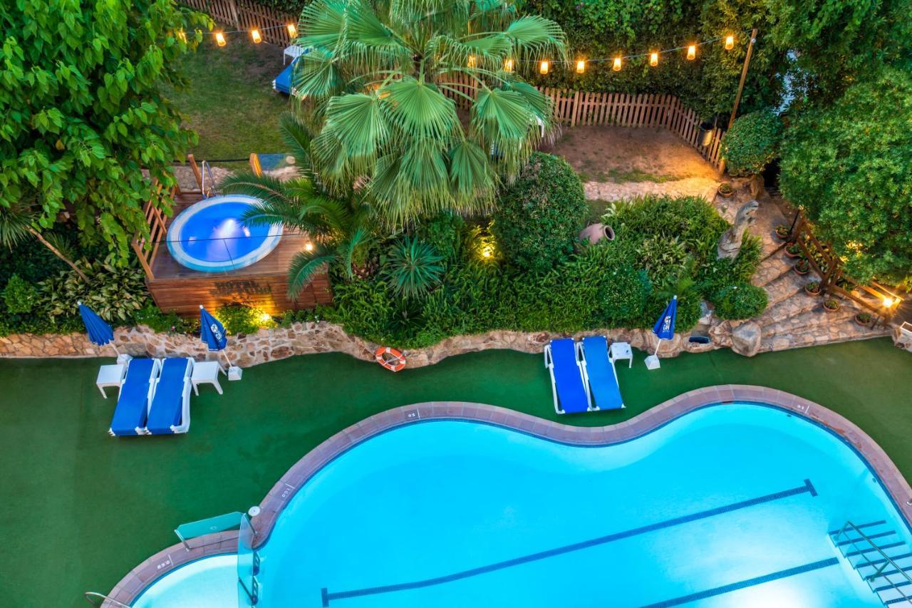 Hotel Ght Neptuno-Tossa & Venus Spa Tossa de Mar Bagian luar foto