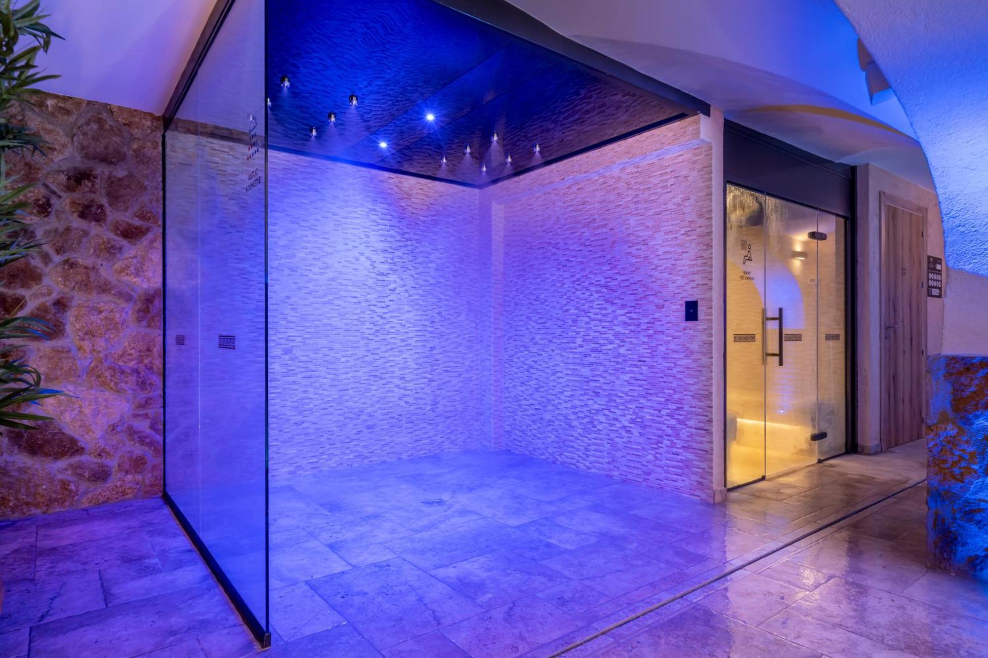 Hotel Ght Neptuno-Tossa & Venus Spa Tossa de Mar Bagian luar foto