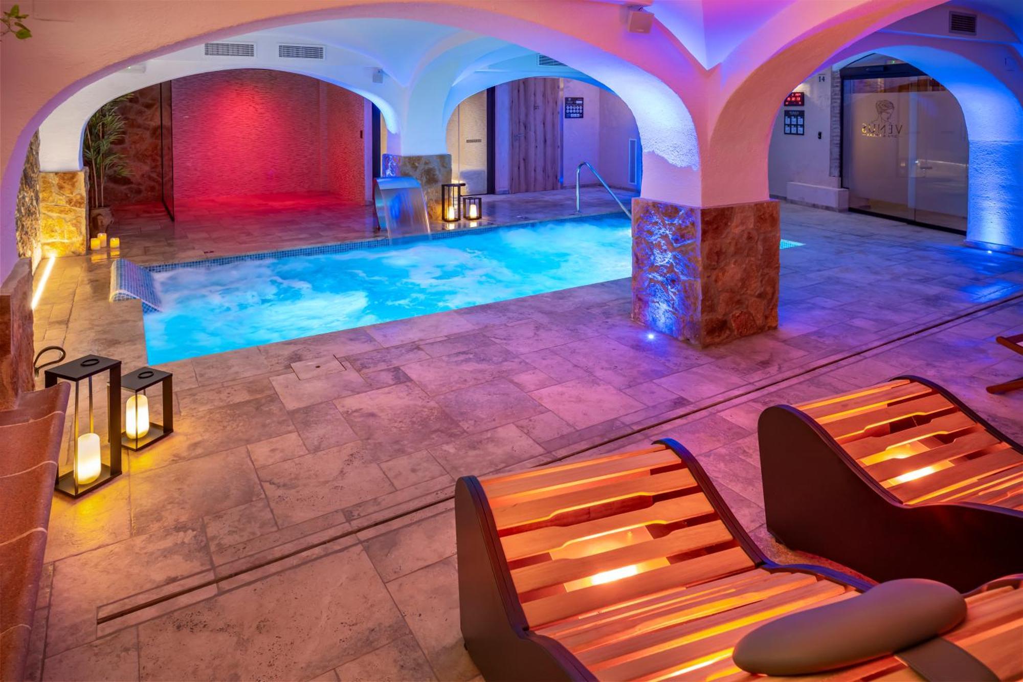 Hotel Ght Neptuno-Tossa & Venus Spa Tossa de Mar Bagian luar foto