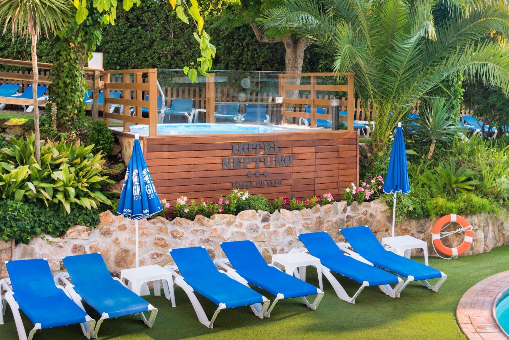 Hotel Ght Neptuno-Tossa & Venus Spa Tossa de Mar Bagian luar foto